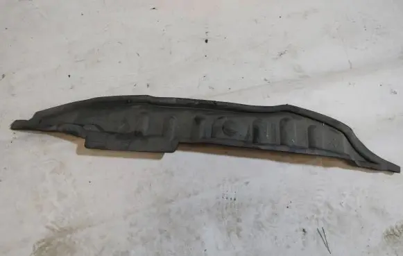 Jeep Grand Cherokee Fender foam support/seal 68046264A