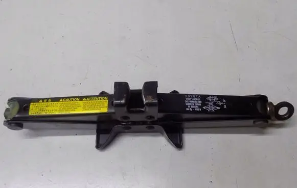 Toyota Auris 150 Lift Jack 05031