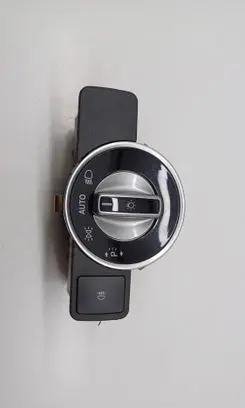Mercedes-Benz C W204 Light switch A2129050551 10091531