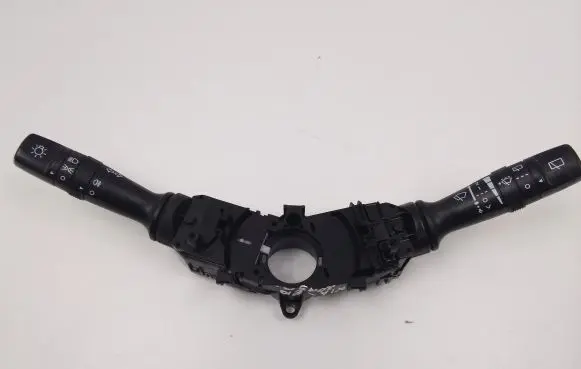 KIA Rio Indicator stalk 299138875 202008910