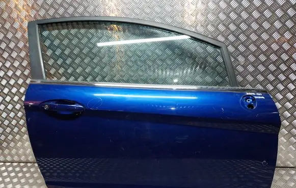 Ford Fiesta Front door S18031436