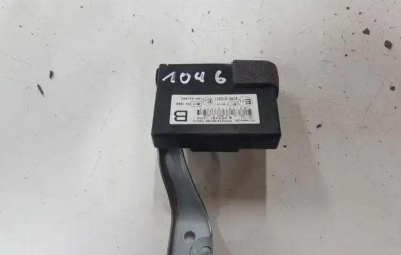 Toyota Avensis T270 Immobilizer control unit/module 8978005070 625481000