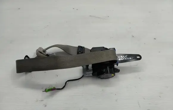 Opel Antara Front seatbelt 95473469