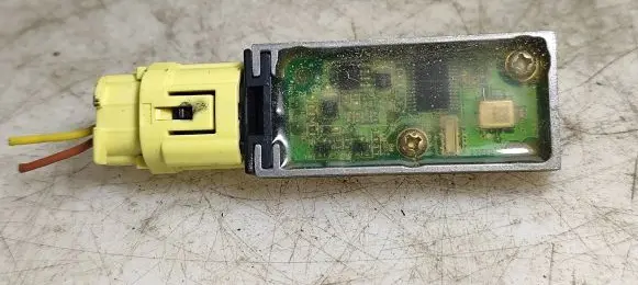 Nissan Murano Z50 Airbag deployment crash/impact sensor FBCN0057210953
