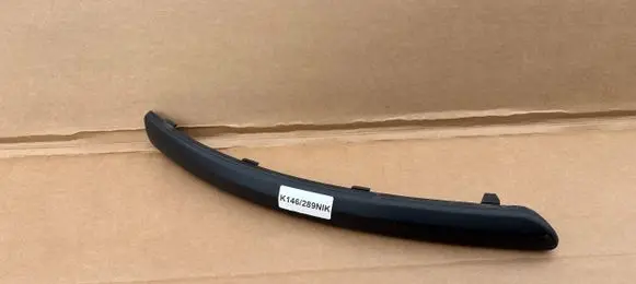Ford Mondeo Mk III Front bumper splitter molding 3S7117E908A