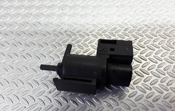 Mazda MPV Turbo solenoid valve K5T49091