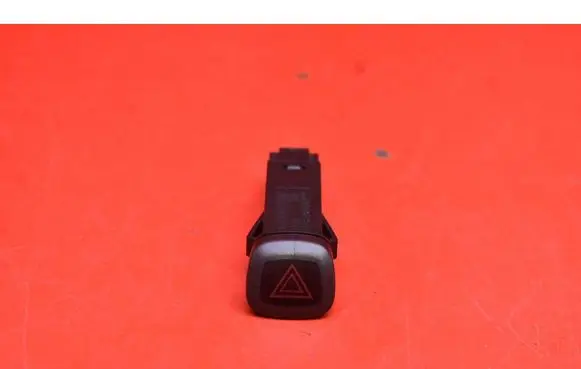Volvo XC90 Hazard light switch 9168302