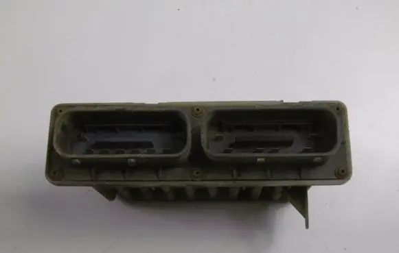 Opel Zafira A Fan control module 09131730