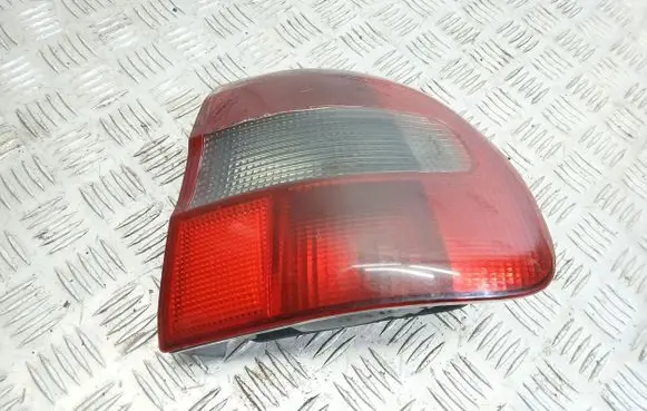 Volvo S40, V40 Rear/tail lights