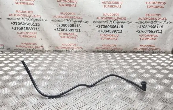 Volkswagen Touran I Fuel line pipe 1T0201293F