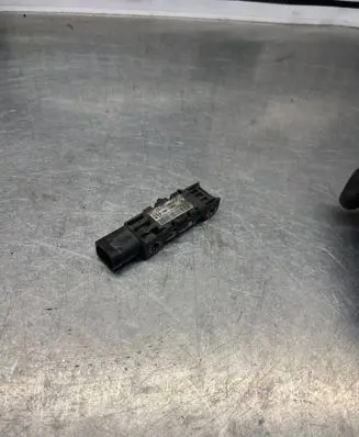 Mercedes-Benz S W220 Airbag deployment crash/impact sensor 0028200826
