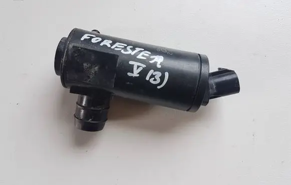Subaru Forester SK Windscreen/windshield washer pump 0602107170
