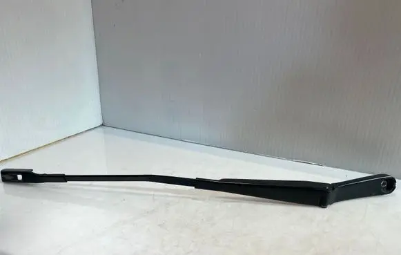 Front wiper blade arm