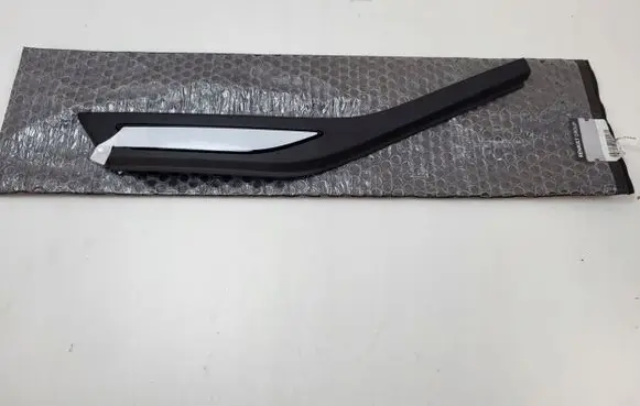 Renault Captur II Front arch trim 833318791Rranzez