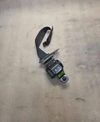 KIA Sportage Rear seatbelt 8981201F000 7117293 F5R4027