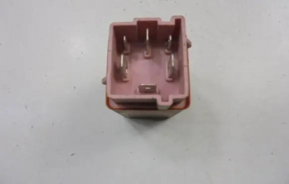 Volvo S70 V70 V70 XC Other relay 9148300