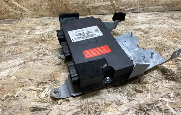 Mercedes-Benz SL R230 Sunroof control unit/module 2308201626