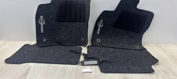 Volkswagen Touran II Car floor mat set 2189