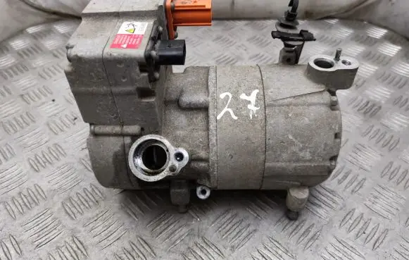 Audi Q4 e-tron Air conditioning (A/C) compressor (pump) 1EA820807B