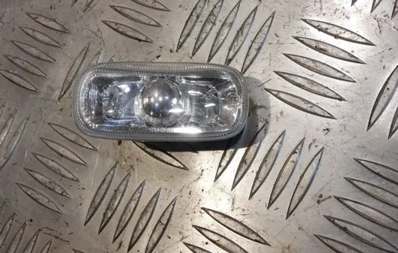 Audi A4 S4 B7 8E 8H Front fender indicator light 8E0949127 3478