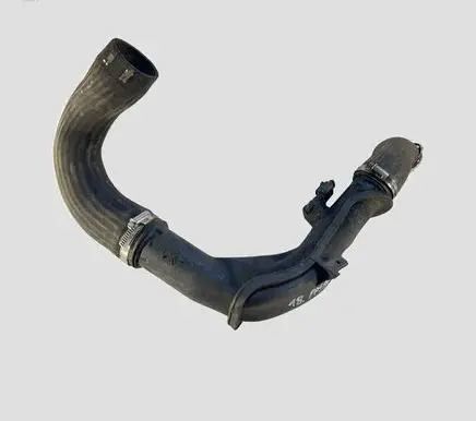 Volkswagen PASSAT B6 Intercooler hose/pipe 5N0145770A