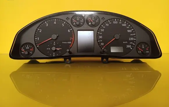 Audi A6 S6 C5 4B Speedometer (instrument cluster) 4B0919880H