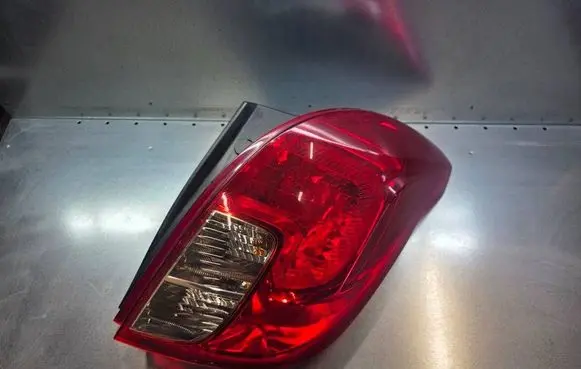 Opel Mokka Tail light lenses 