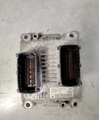 Opel Corsa D Engine control unit/module 55557933 0261208940
