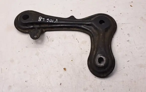 Toyota Verso Engine mounting bracket 5225702031