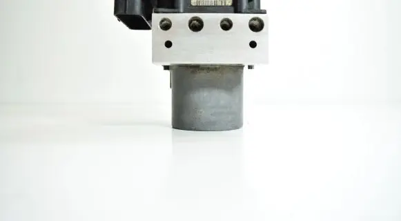 Audi A4 S4 B6 8E 8H ABS Pump 8E0910517B 8E0611517AT