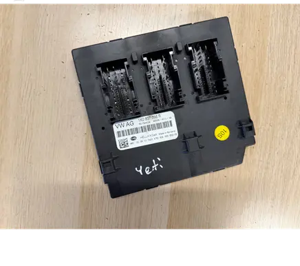 Skoda Yeti (5L) Comfort/convenience module 1K0937086R