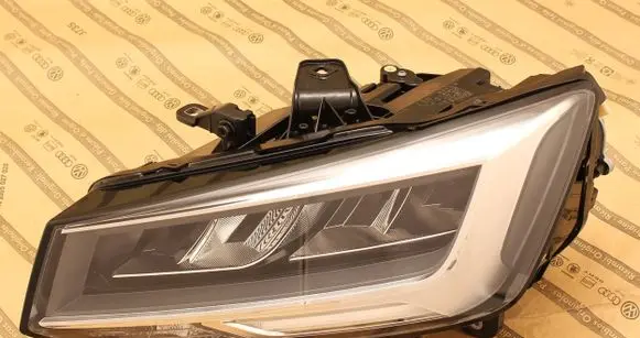 Audi Q2 - Headlight/headlamp 81A941011