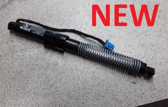 BMW 5 G30 G31 Tailgate/trunk strut/damper 8737952