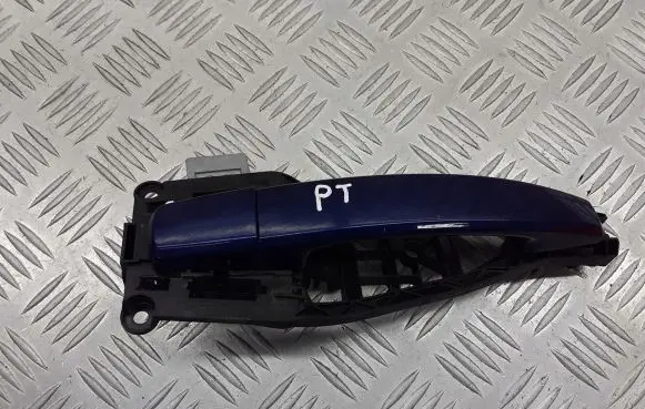 Opel Zafira B Rear door exterior handle