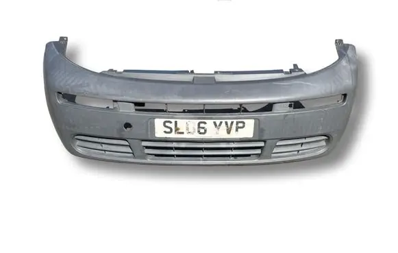 Opel Vivaro Front bumper 8200011389