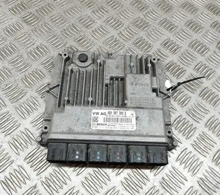 Audi Q5 SQ5 Engine control unit/module 1039S90499 0261S14655