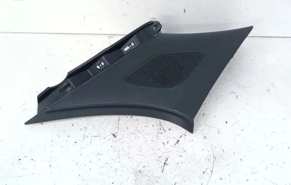 Porsche Macan (95B) (D)pillar trim (top) 95B867246