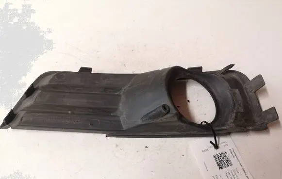 Ford Focus C-MAX Front fog light trim/grill 3M51R19953AD
