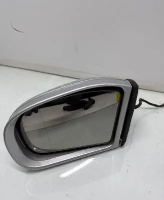 Mercedes-Benz C W203 Front door electric wing mirror 413133417
