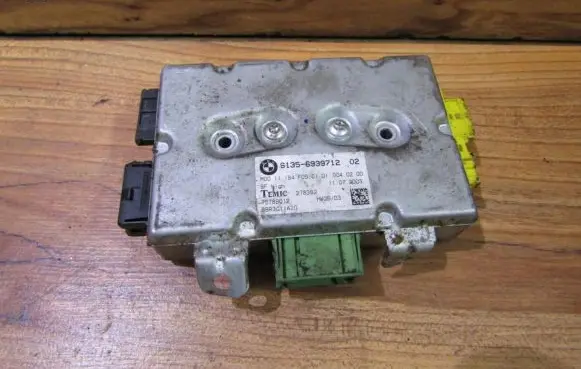 BMW 5 E60 E61 Other control units/modules 61356939712 6135-6939712