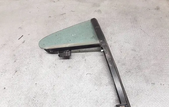Volkswagen PASSAT CC Rear vent window glass 