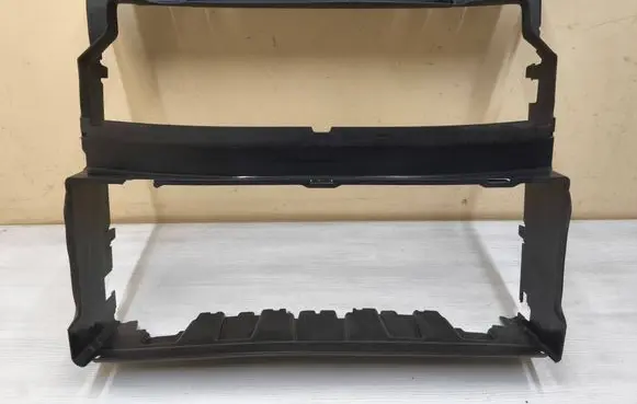 Land Rover Range Rover Sport L494 Radiator trim FPLA8C464A