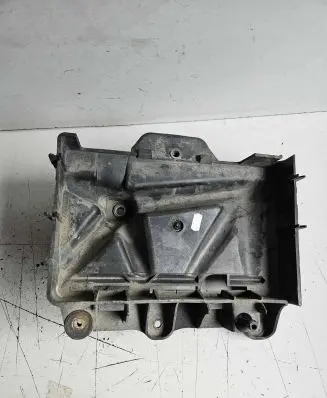 Volkswagen Polo V 6R Battery tray 50893A 6Q0915331