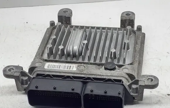 Mercedes-Benz E W212 Engine control unit/module A6519003701 A6519012101
