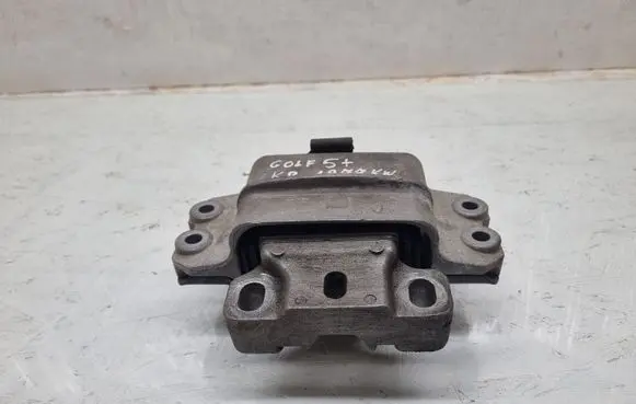 Volkswagen Golf Plus Engine mount bracket 1K0199555