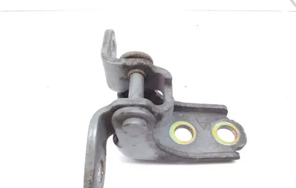 Honda Civic Front door upper hinge