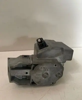 Mercedes-Benz CLK A208 C208 Anti-theft wheel nuts and lock 7013560090401101 2080