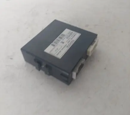 Lexus RX 450H Hand brake control module 8905048010 15181110730