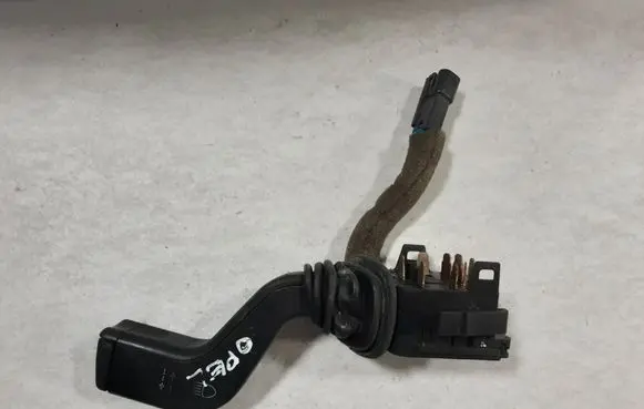 Opel Zafira A Indicator stalk 90560990