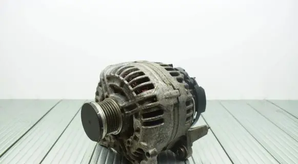 Skoda Rapid (NH) Generator/alternator 03C903025F